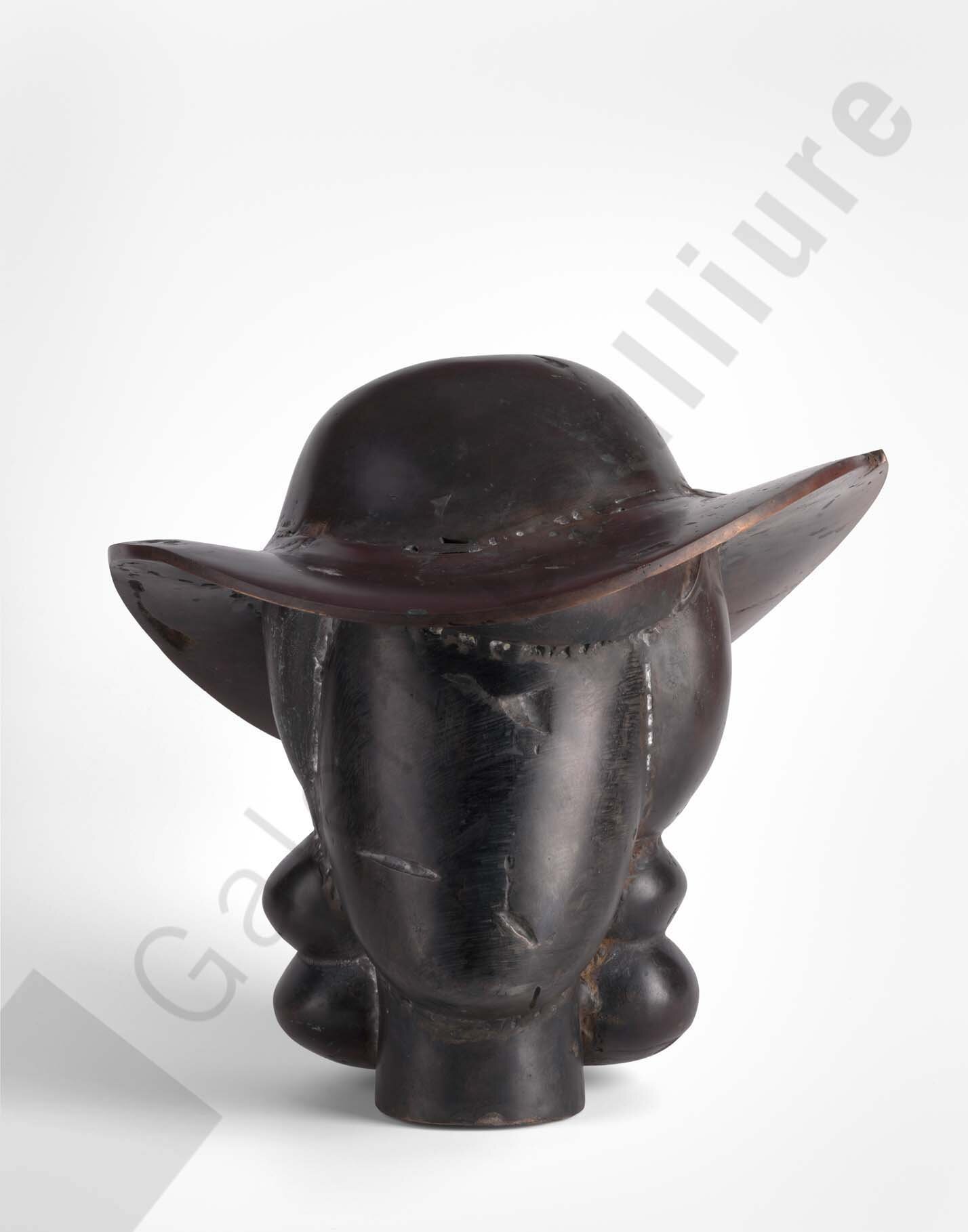 Lillie, 2006. Escultura de bronce 35 x 37 x 39 cm.